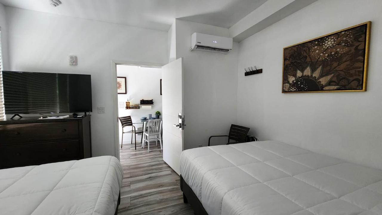 The West Gem Apartment Miami Beach Bagian luar foto