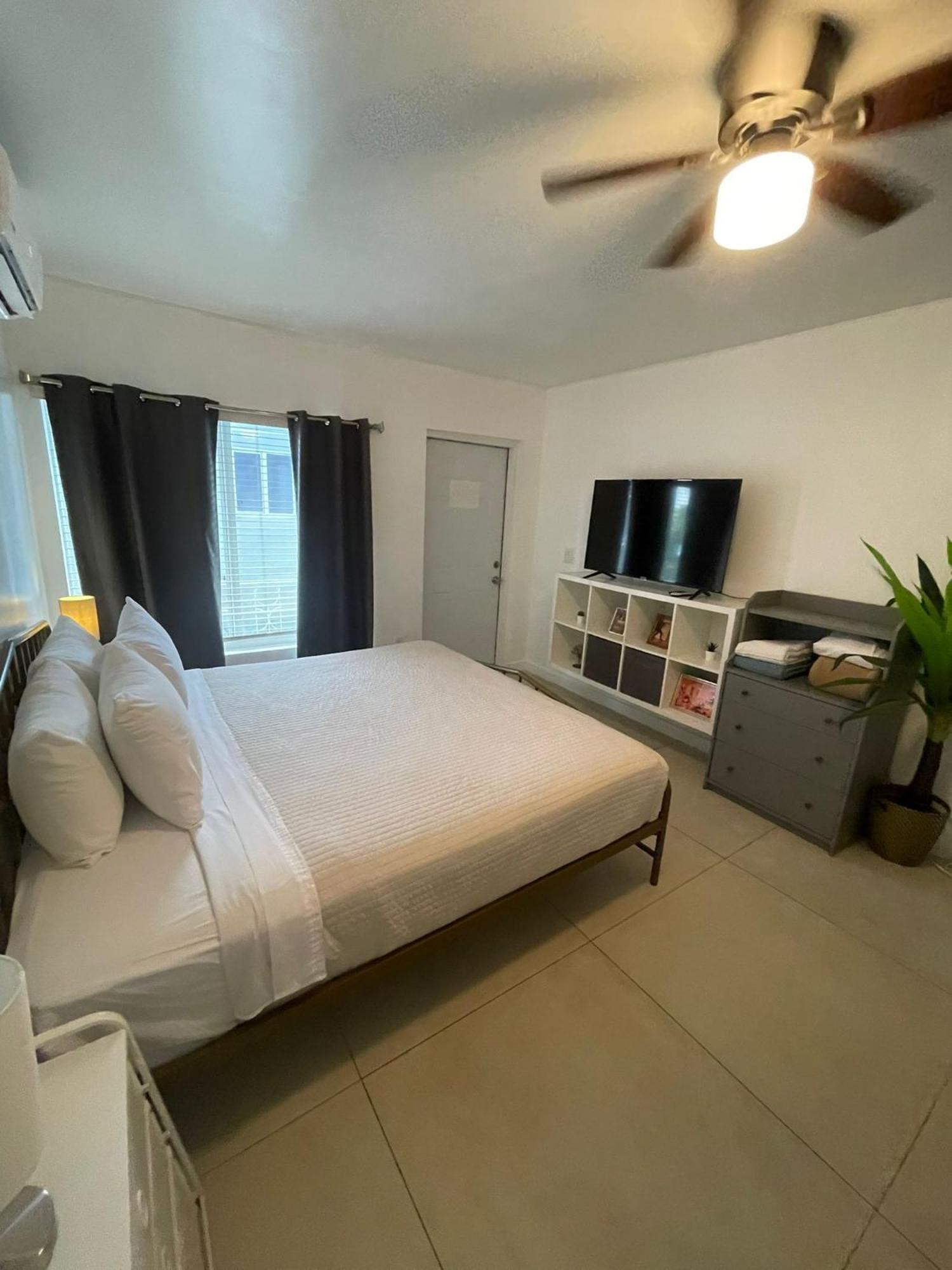 The West Gem Apartment Miami Beach Bagian luar foto