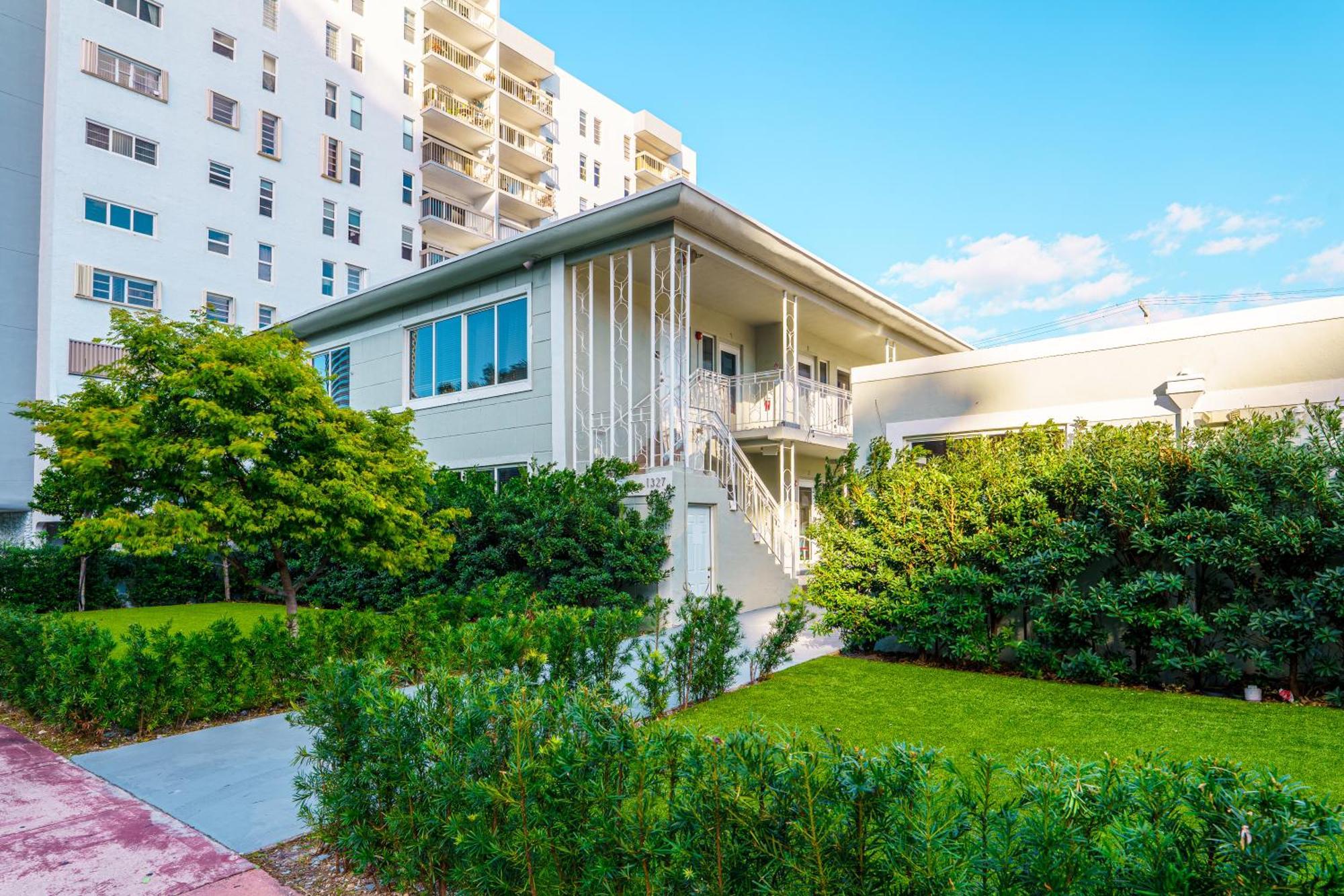 The West Gem Apartment Miami Beach Bagian luar foto